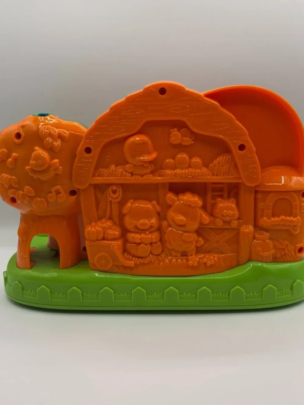 Vintage VTech Discovery Nursery Farm Interactive Musical Toy - TESTED WORKS